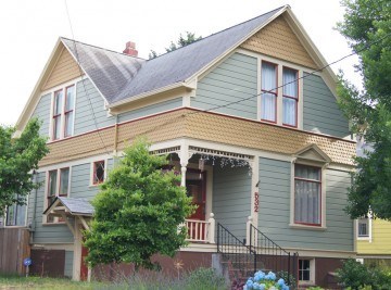 Painting and Restoration of one of Portland's Historic Homes