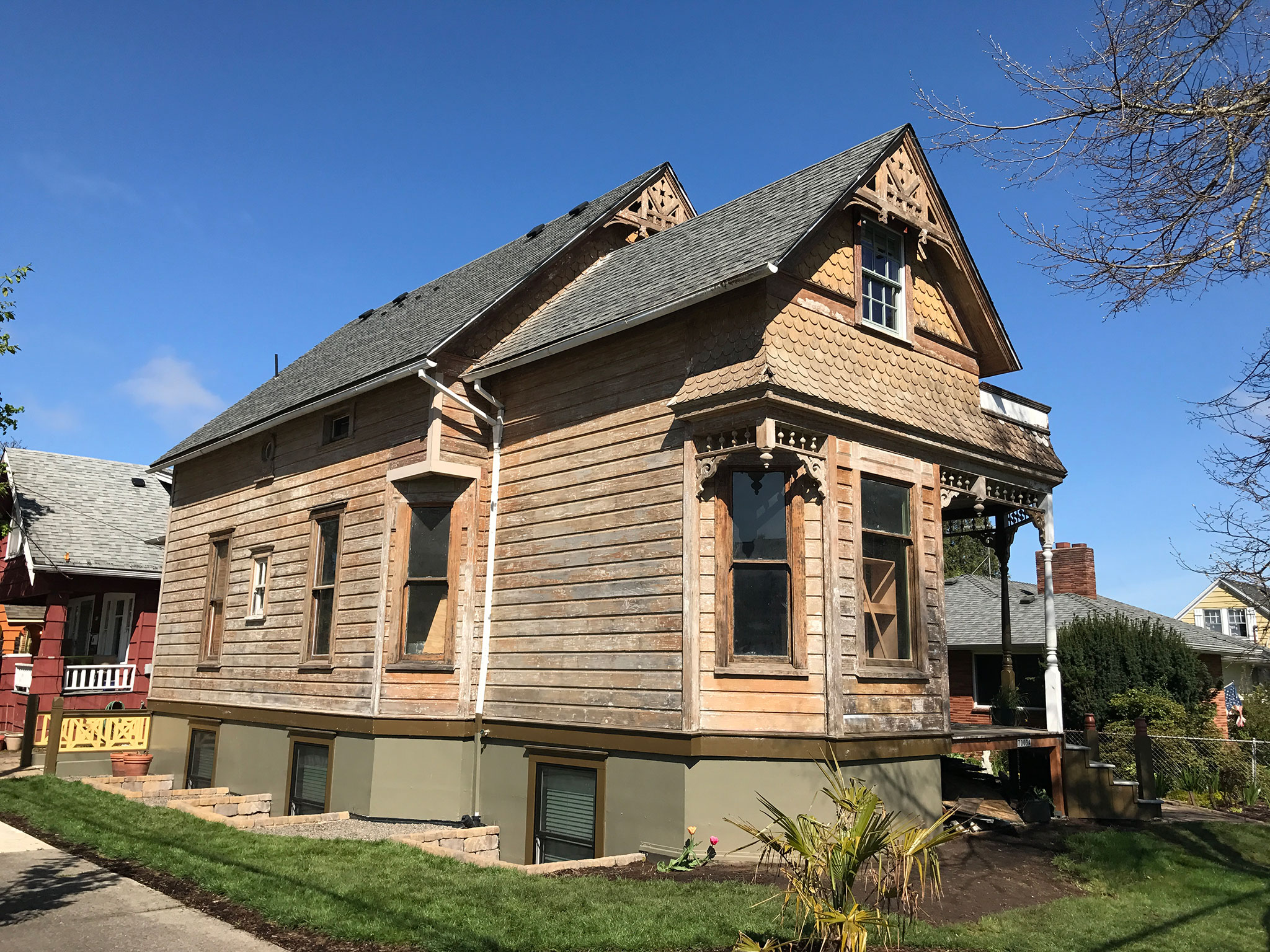 Paint Removal on a Historic Home in SE Portland